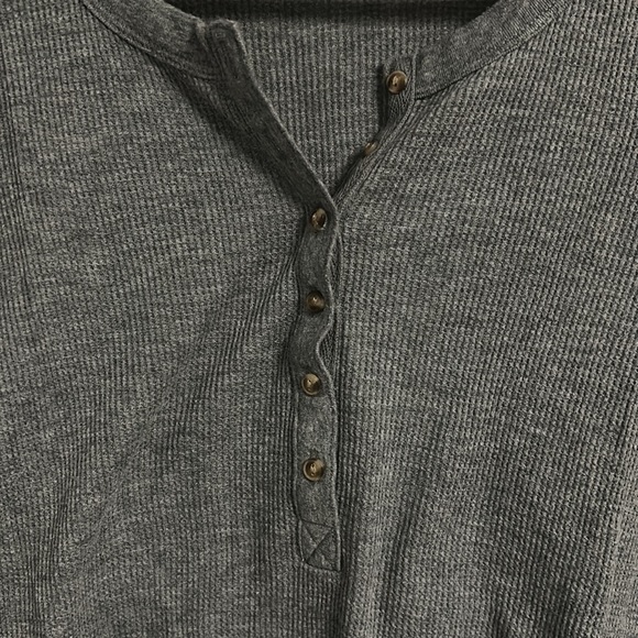 Aerie Real Soft quarter button Henley long sleeve - Picture 2 of 7